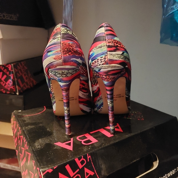 Multi Color Alba Shoes - Picture 3 of 3